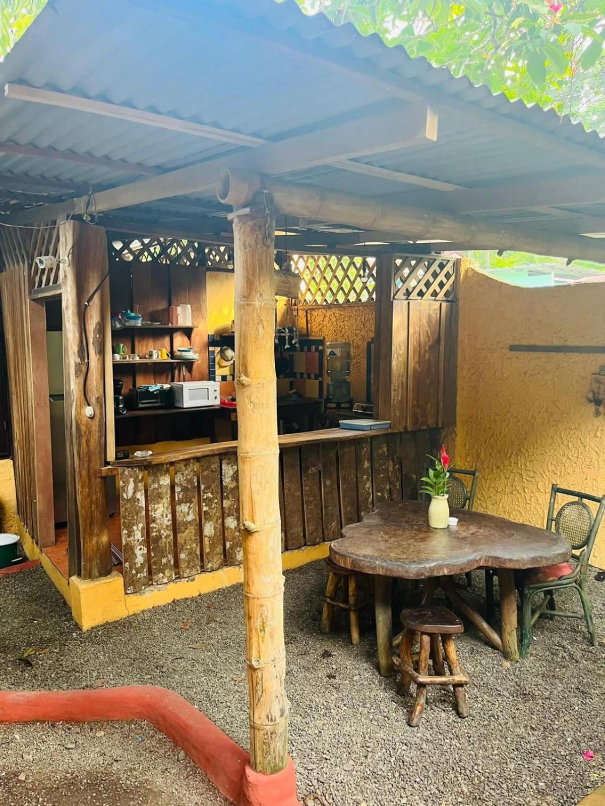 La Casa De Rolando Villa Puerto Viejo de Talamanca Ngoại thất bức ảnh